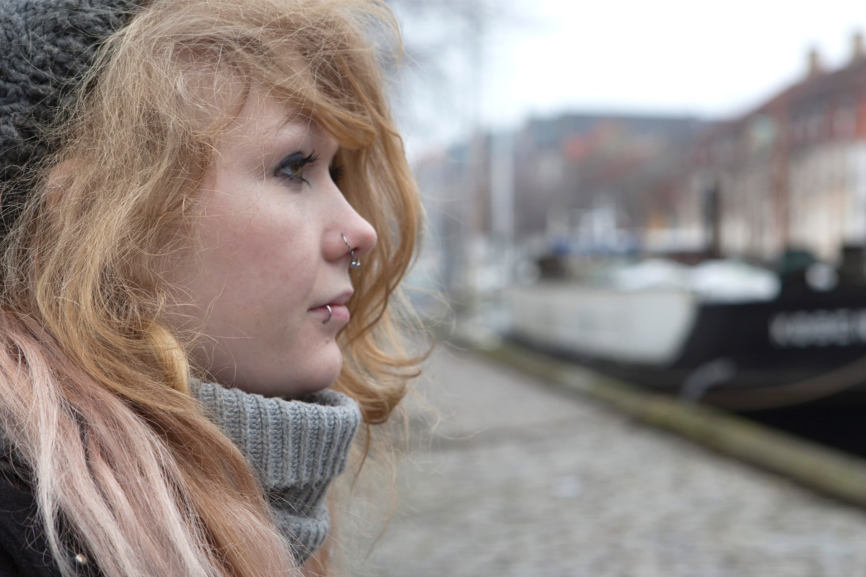 Camilla Trantel var kun 18 år gammel, da hun blev hjemløs. I flere måneder sov hun på sofaer hos venner og bekendte, indtil en privat organisation hjalp hende med at få en midlertidig bolig.
Foto: Ann Birgitte Christiansen