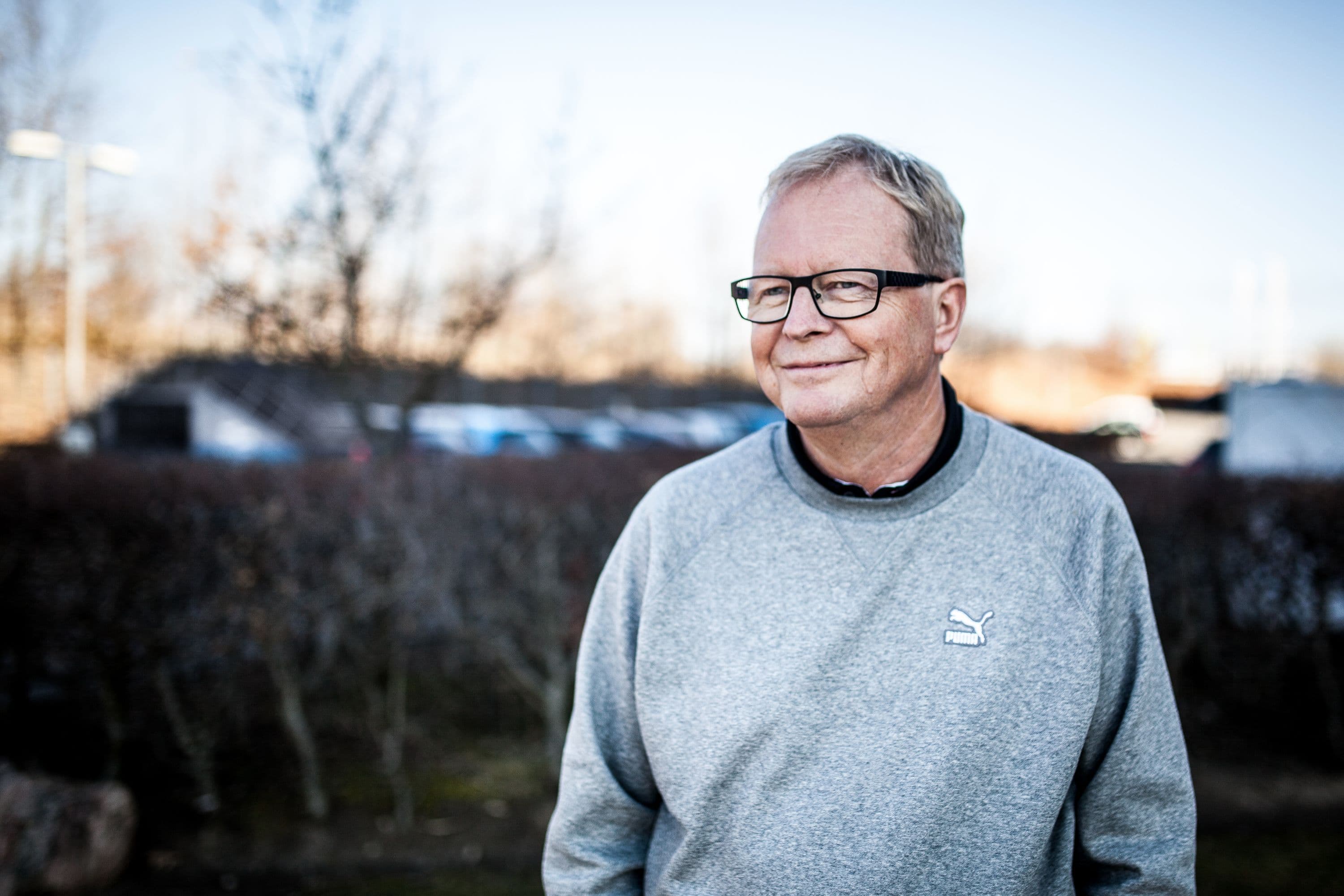 Ifølge Ulrik Wilbek kan ordet kompromis betyde to ting: “Det kan betyde lappeløsninger, hvilket er negativt, og så kan det betyde, at vi rent faktisk kommer hinanden i møde og finder en god, pragmatisk løsning.
Foto: Emil Brøbech