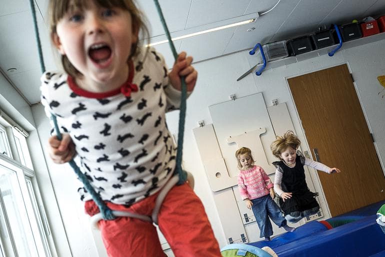 Sundhedsstyrelsen advarer mod børns skærmtid