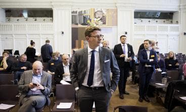 Enigt Folketing giver skatte-ål et ordentligt gok i nødden