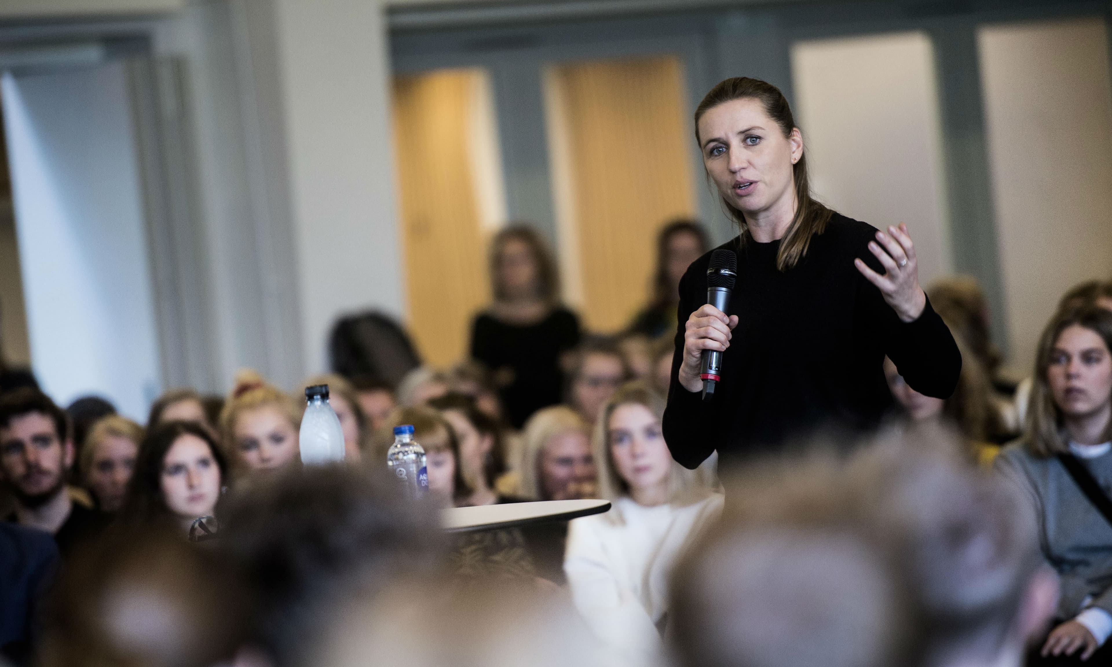 Mette Frederiksen på valgturné, her ved Campus i Nyborg.