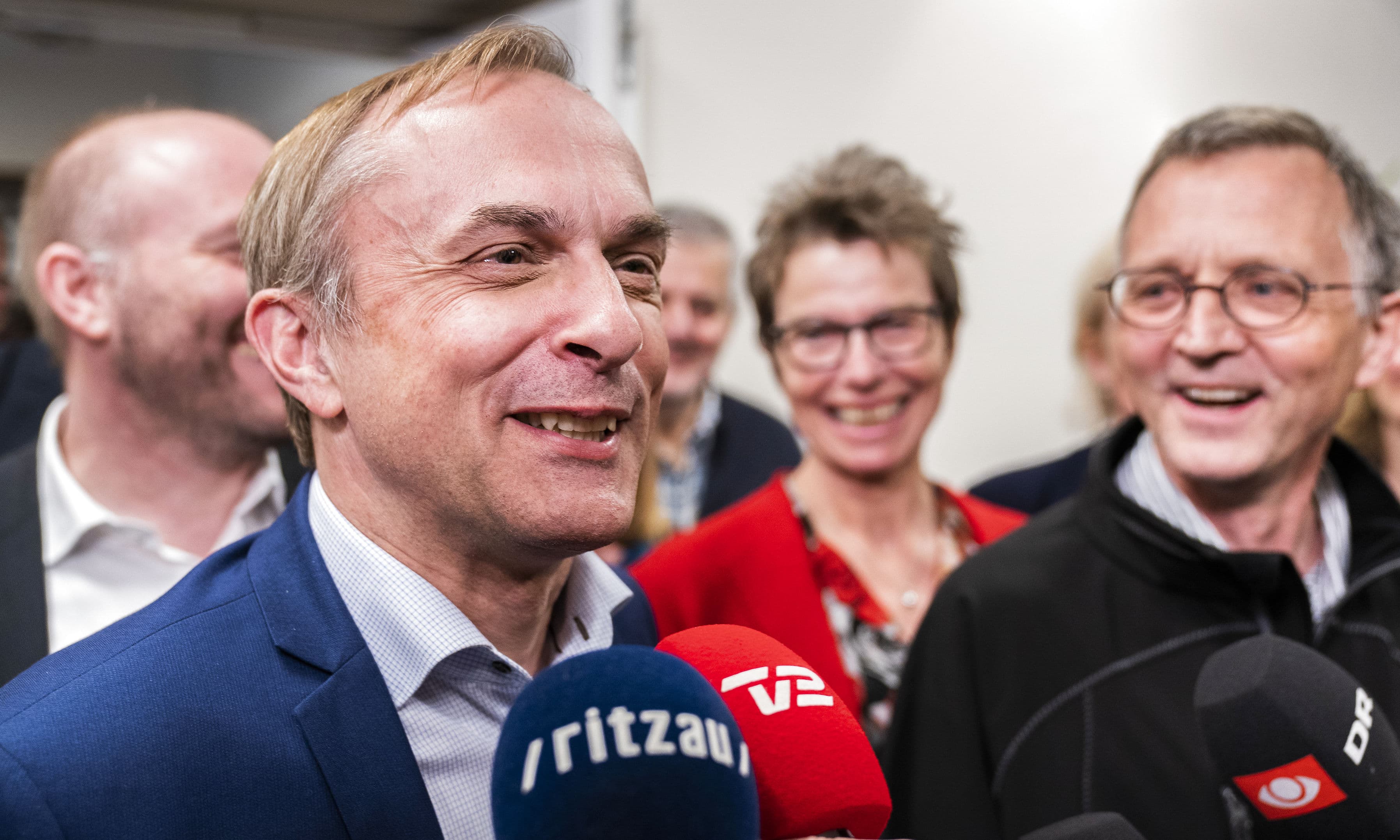Michael Ziegler og Anders Bondo Christensen fik deres aftale godkendt af lærerne.