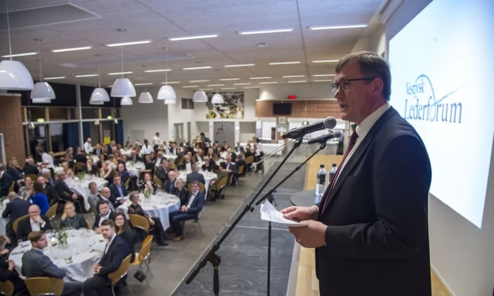 Fuld valuta for pengene, mener borgmester i Ringkøbing-Skjern Kommune, Hans Østergaard (V), om netværksforeningerne. 