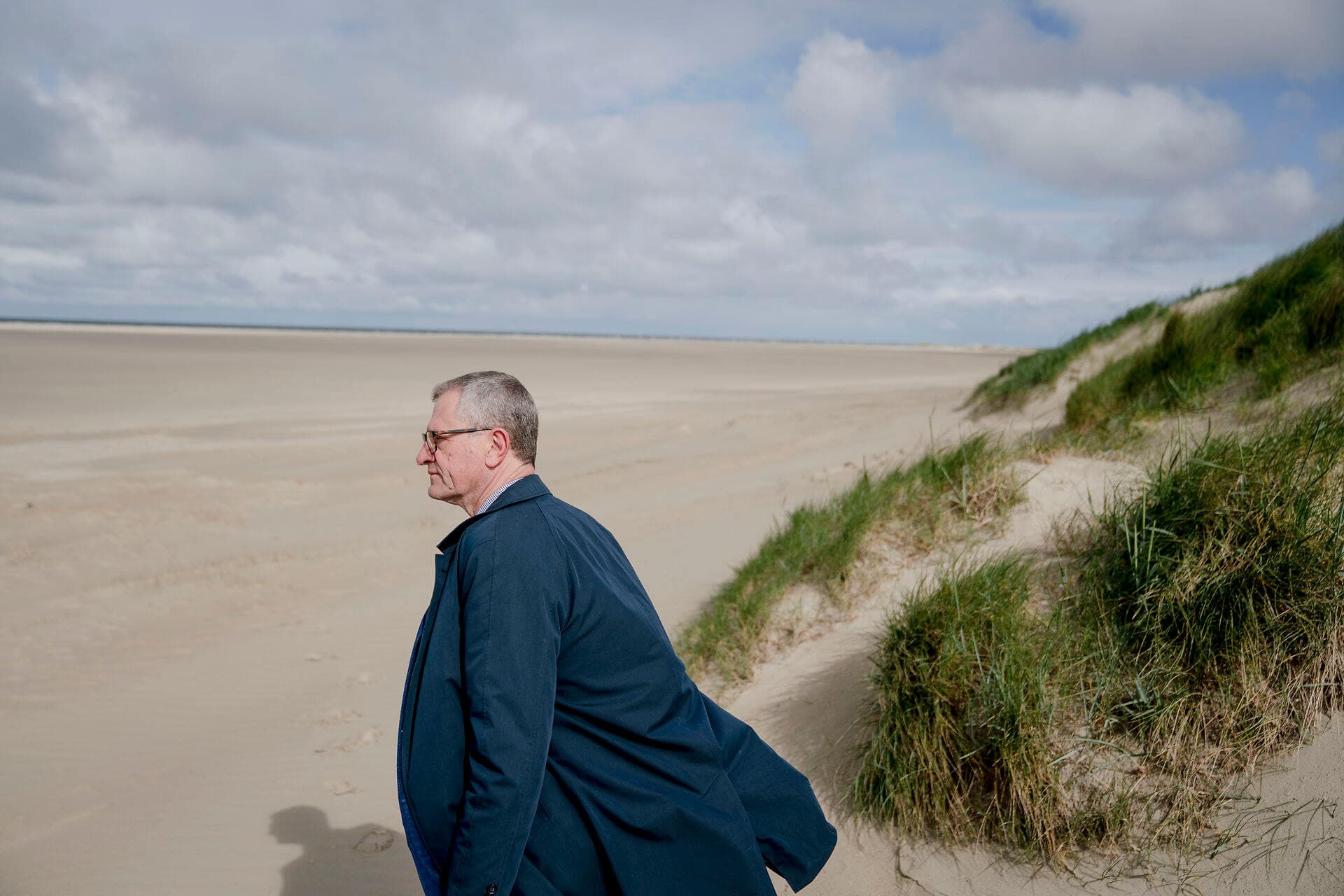 Henrik Frandsen fylder 60 år midt i voldsomt røre i sit tidligere parti Venstre, der vragede ham som spidskandidat til KV21, og som fik ham til at stifte sin egen liste til valget.