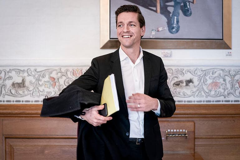 Indenrigsminister Kaare Dybvad (S) ser ikke lovændringer som forhindre fremtidige sager som den i Fredericia, siger han på et samråd.
