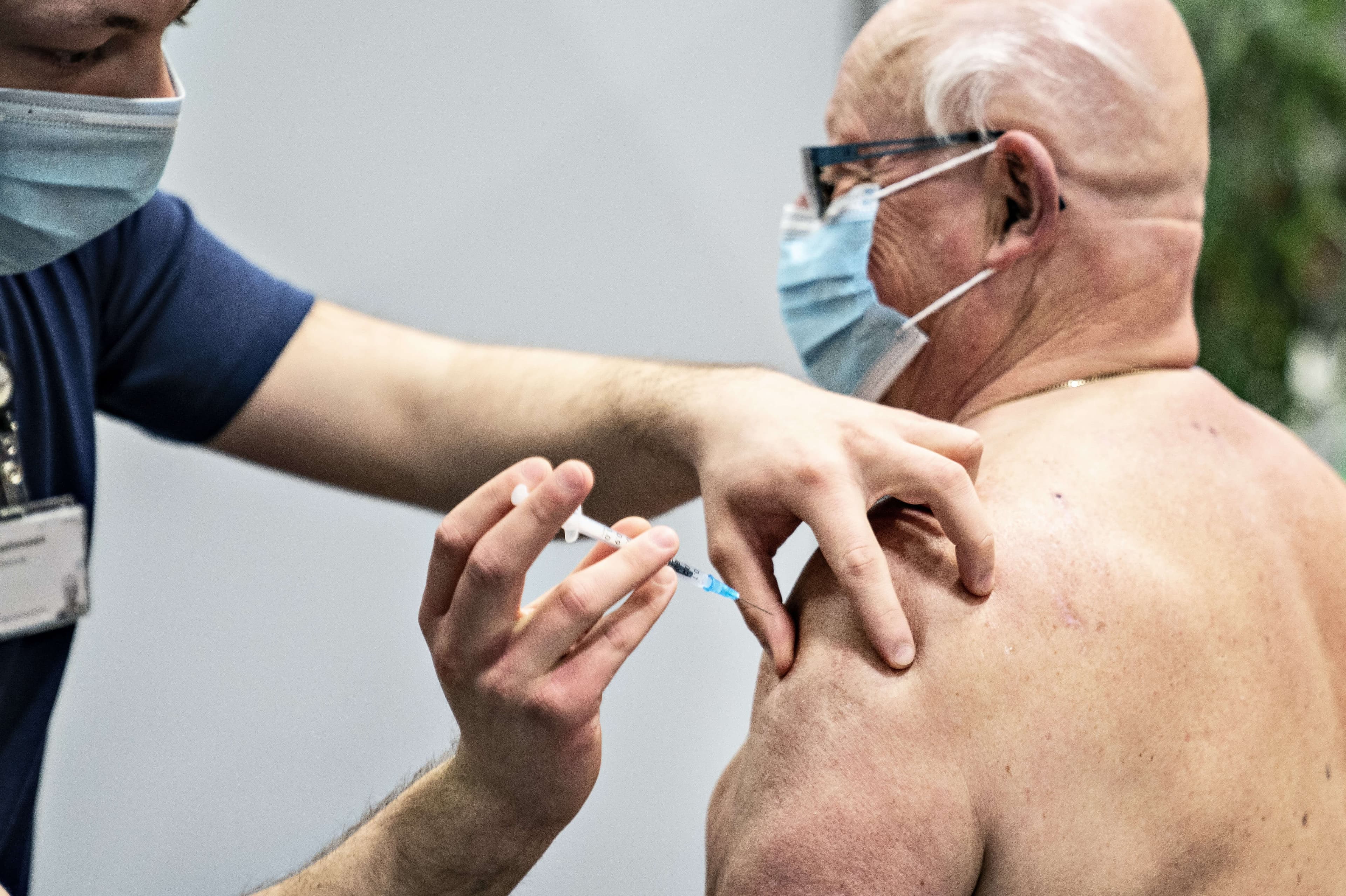 Corona har fyldt utroligt meget i sundhedsvæsnet det seneste års tid. Men også et kraftigt stigende antal ældre og dyr medicin lægger pres på det danske sundhedsvæsen, lyder meldingen fra Danske Regioner op til de kommende økonomiforhandlinger med regeringen. 