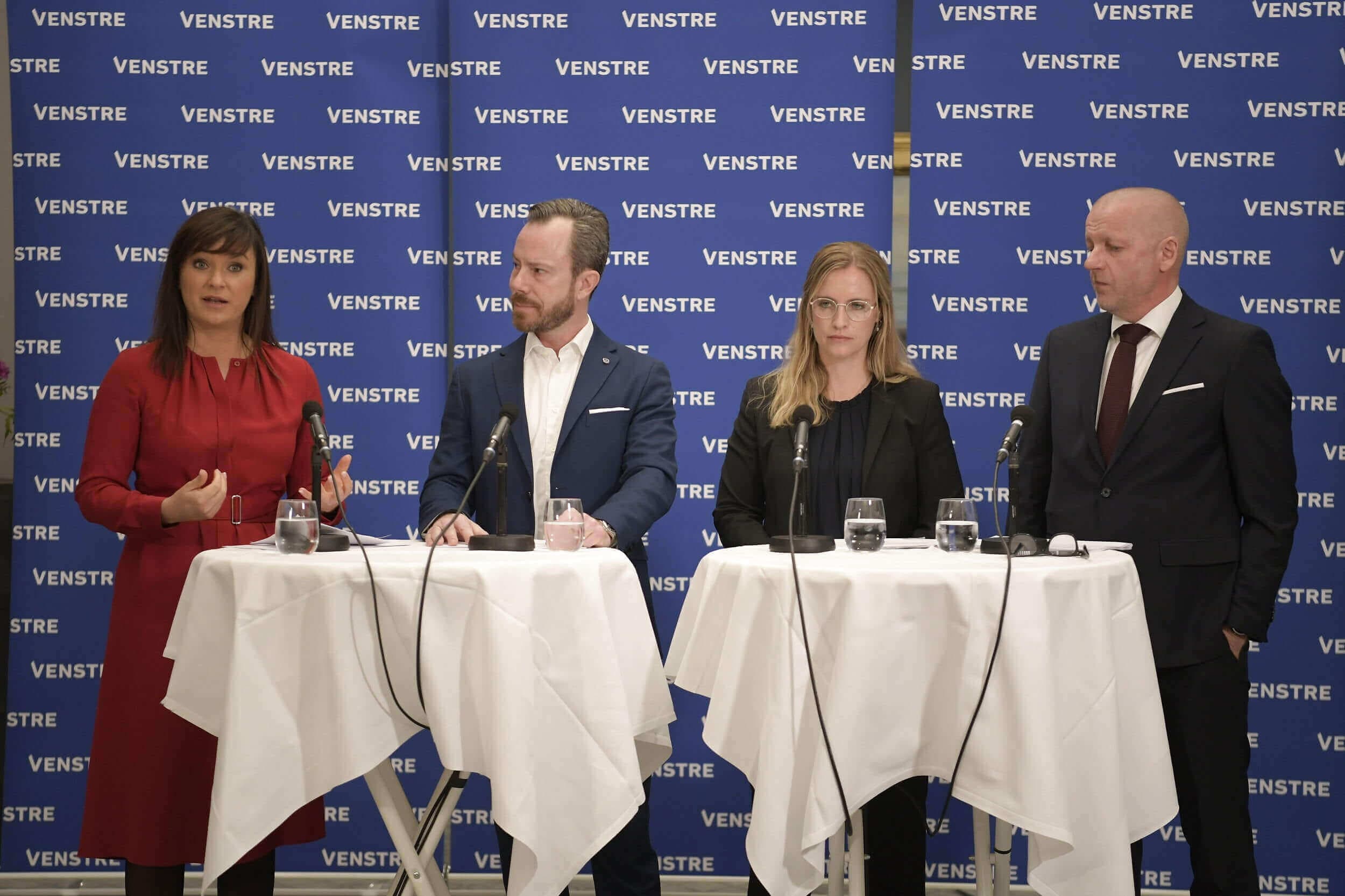 Venstretoppen var søndag formiddag samlet på Christiansborg for at præsentere partiets sundhedsudspil. Fra venstre politisk ordfører og tidligere sundhedsminister Sophie Løhde, formand Jakob Ellemann-Jensen, næstformand og formand for Danske Regioner Stephanie Lose og sundhedsordfører Martin Geertsen.