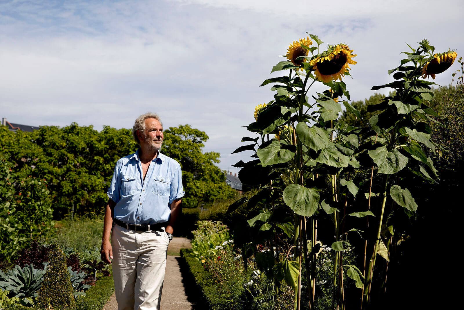 Jørgen Steen Nielsen har været engageret i kampen for klimaet og miljøet siden 1972. I en ny bog samler han op på årtiers kamp og fortæller, hvorfor der stadig er grund til optimisme.