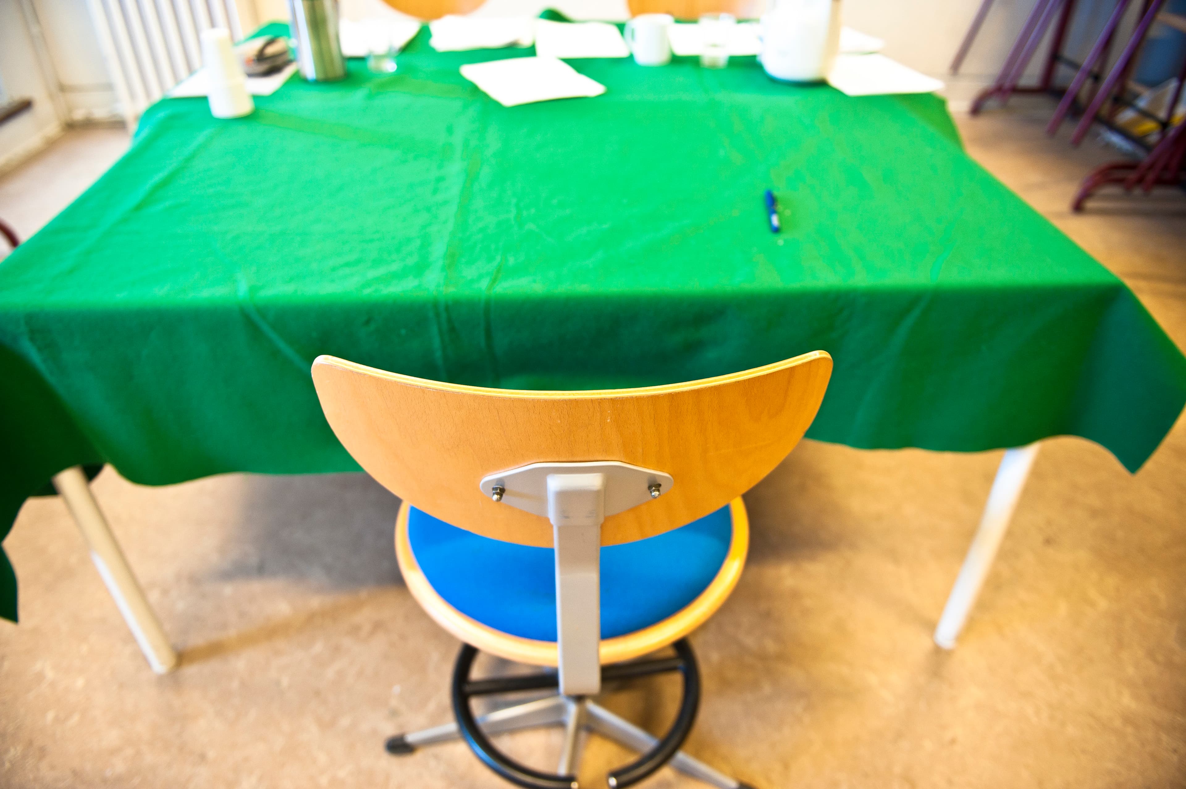 Skoler, der ikke lever op til deres formål om at forberede eleverne til videre uddannelse, risikerer at flyve under radaren, fordi Undervisningsministeriet ikke har et overblik over, hvor mange elever på hver skole, der bør aflægge folkeskolens obligatoriske afgangsprøver. 
