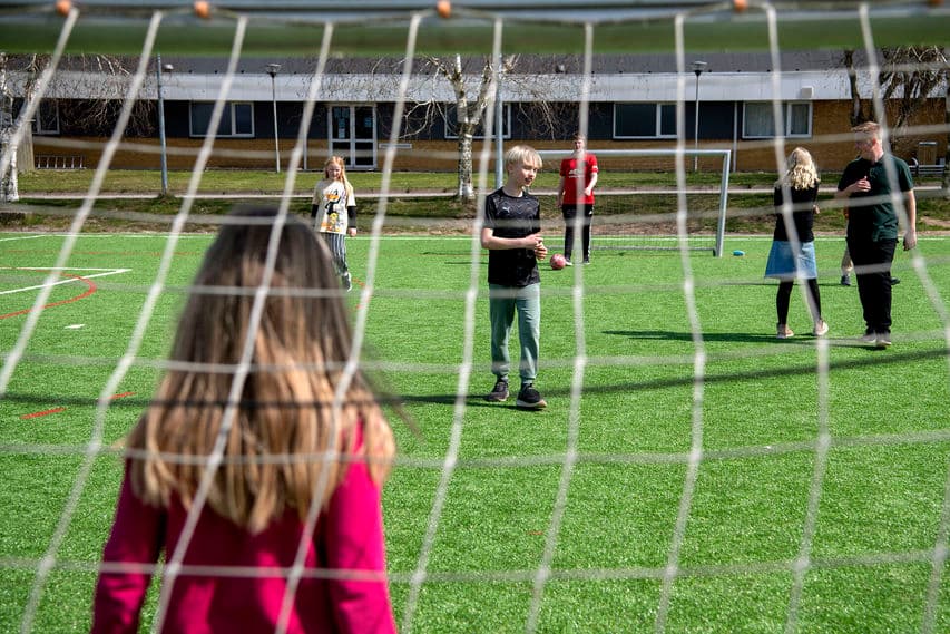 Langt tilløb kan minimere kommunernes omkostninger ved kunstgræs-forbud