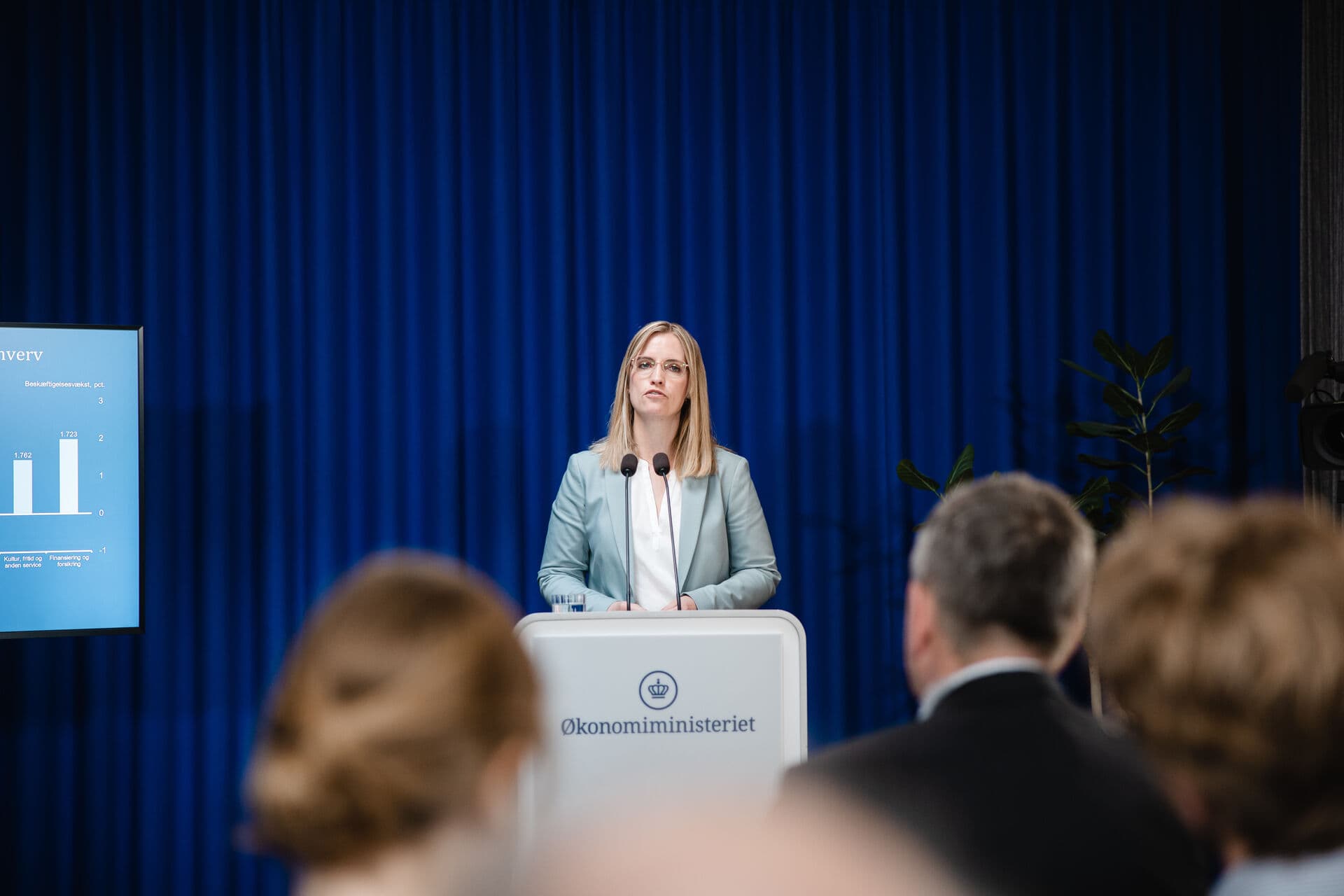 Penge kan ikke løse problemerne alene, lød det fra fungerende økonomiminister Stephanie Lose (V) ved den Økonomiske Redegørelse sidste måned. Det gælder særligt i kommunerne. 
