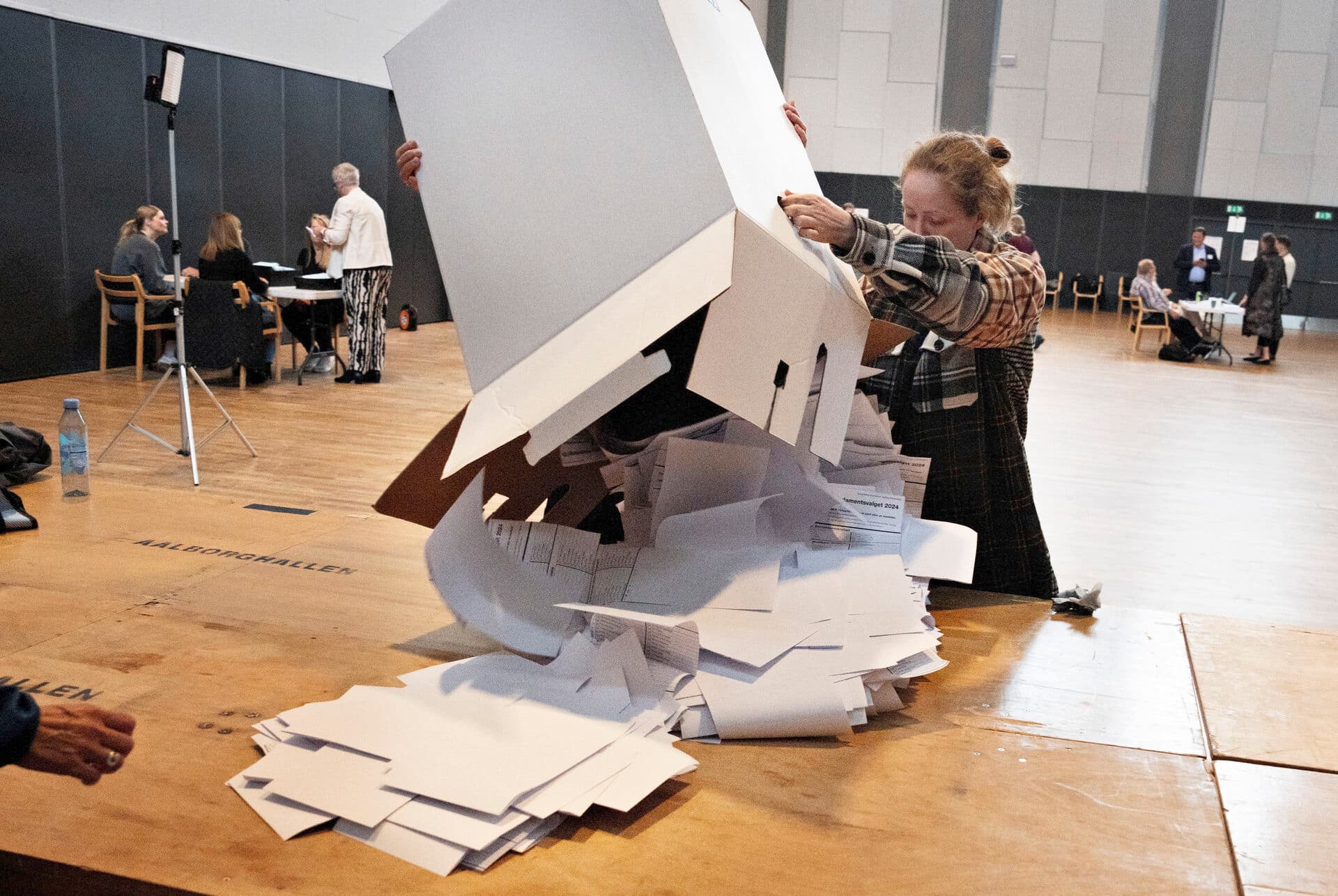 Selvom lokalpartier siger, at det er svært at finde kandidater til KV25, er det ikke noget overordnet problem, siger Rasmus Tue Pedersen. Der er nemlig mange andre kanaler, hvor man som borger kan deltage i demokratiet.