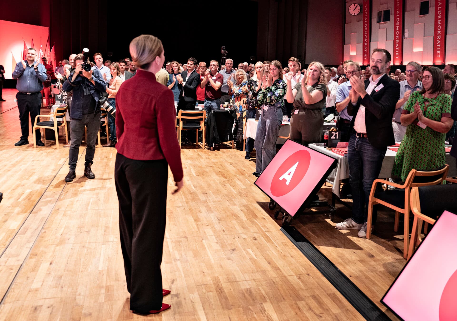 Socialdemokratiet har i dag kun 10 pct. af det antal medlemmere, de havde i 1950. Selvom de kan klare sig uden, bliver det sværere at rekruttere repræsentative kandidater. 