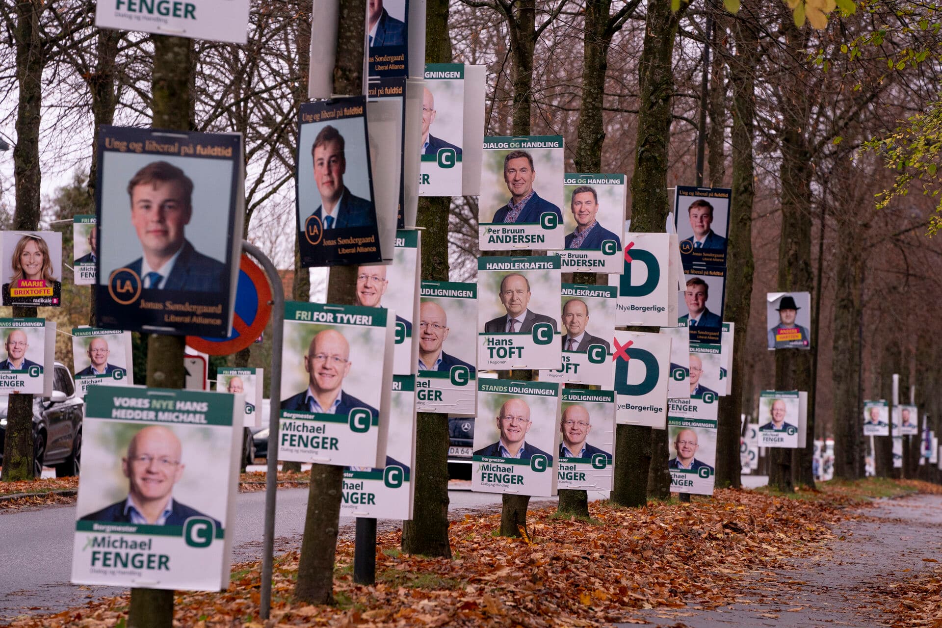 Stoppet for brug af politiske annoncer på Metas platforme kommer ikke til fundamentalt at ændre vælgeradfærden ved den kommende valgkamp, mener forsker.