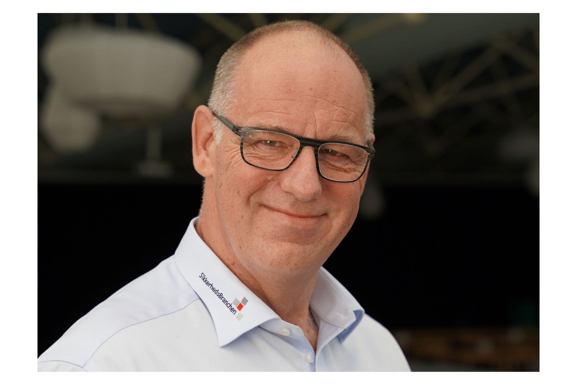 Der er behov for nationale retningslinjer for hvordan kommunerne skal bære sig ad med at få styr på blandt andet den fysiske sikkerhed, mener direktør i SikkerhedsBranchen Kasper Skov-Mikkelsen. 