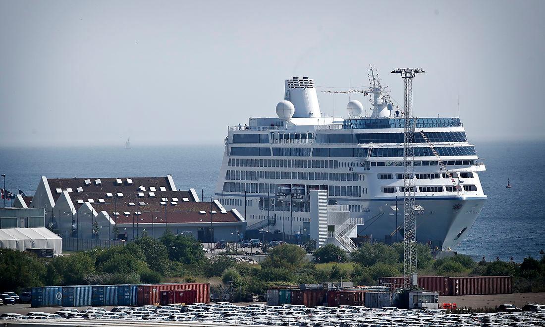 Flere lande og udenlandske havne har indført forbud mod brugen af åbne scrubbere. To organisationer savner dansk forbud. Her er det Københavns Nordhavn.