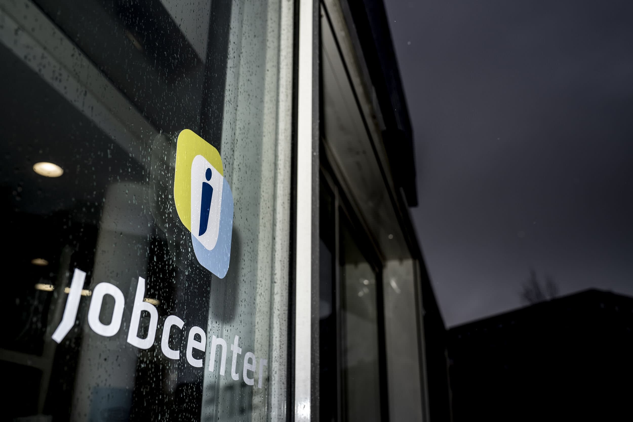 HK Kommunal, der organiserer omtrent halvdelen af de ansatte på jobcentrene, frygter, at besparelser vil føre til fyringer. (Arkivfoto).