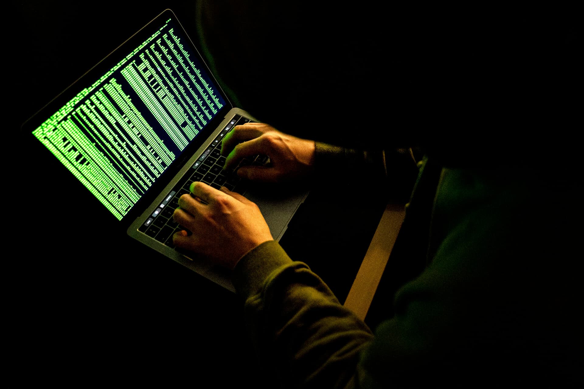 Ny undersøgelse fra Dansk IT og Rambøll viser, at to ud af tre kommuner ikke har et stærkt og løbende afprøvet kriseberedskab, når det kommer til cybersikkerhed.